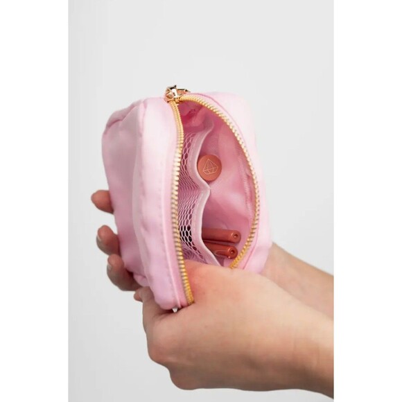 $38 Bloc Bags Mini Cosmetic Bag in Pink New 14 - Picture 4 of 5